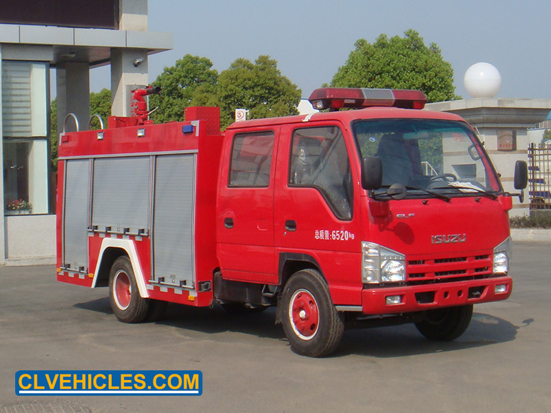 ISUZU 100P fire truck