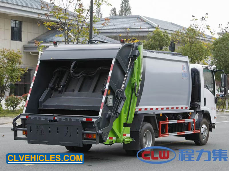ISUZU 600P Garbage truck