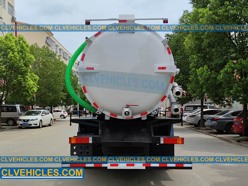 camión cisterna de aguas residuales