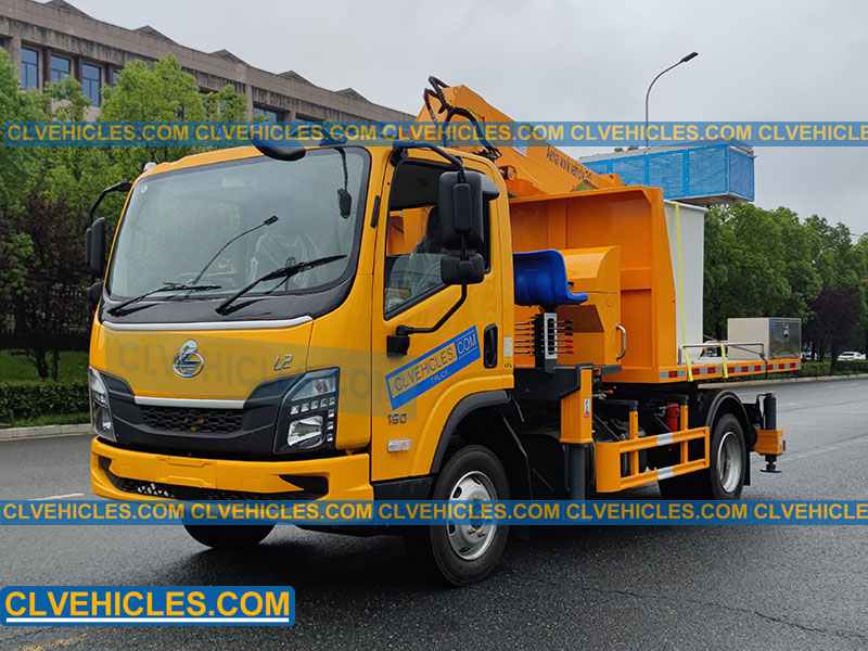 Aerial working truck