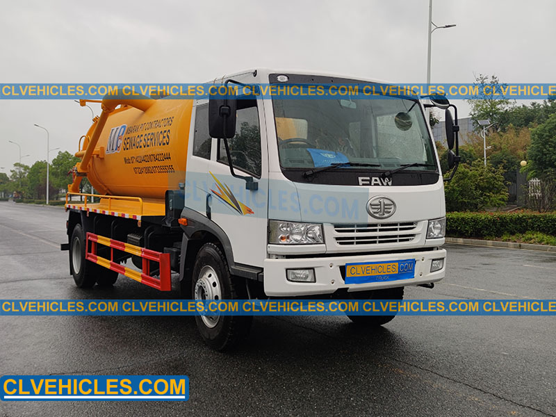 sewage suction truck