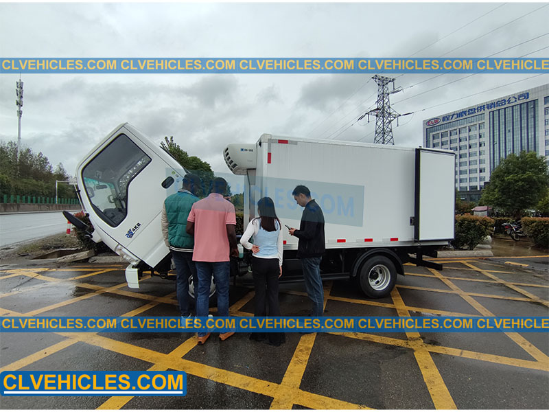 ISUZU refrigerator truck ISUZU refrigerator truck