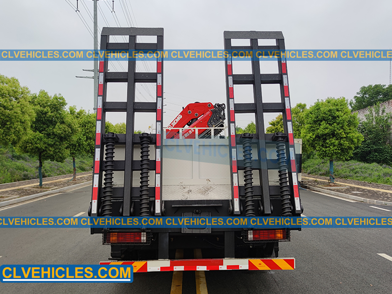 cargo truck with crane