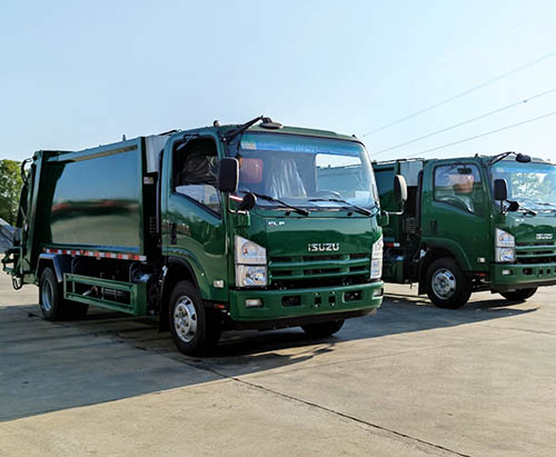 
     Dos unidades de camiones de basura compactadores ISUZU se envían a Guam
    