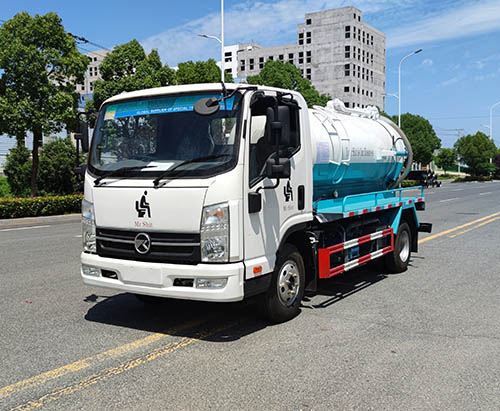 Una unidad de camión cisterna de vacío de 3CBM se envía a Papúa Nueva Guinea