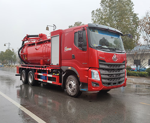 Dos unidades de camiones aspiradores de aguas residuales de alta presión DONGFENG se envían a Tailandia
        