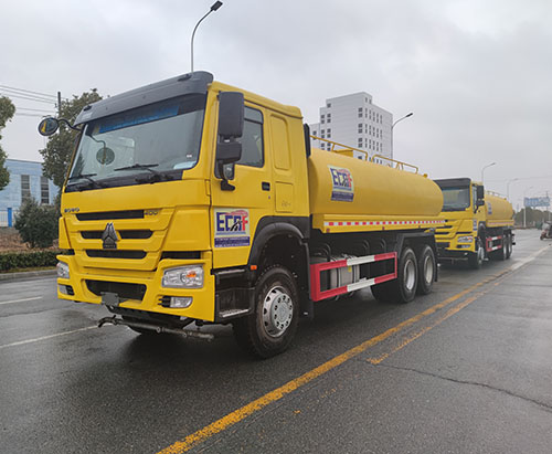 Dos unidades de camiones cisterna de agua HOWO se envían a Ghana
        